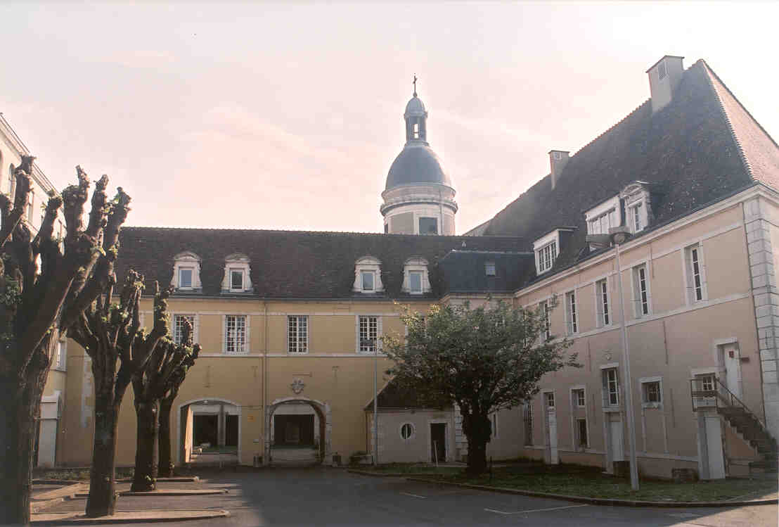 Ancien Hôpital Saint-Laurent à Chalon-sur-Saône