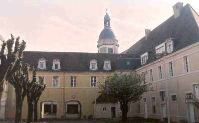 Old Saint-Claude Hermitage in Sennecey-le-Grand