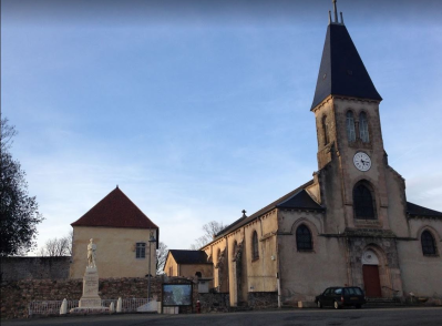 Old Saint-Claude Hermitage in Sennecey-le-Grand